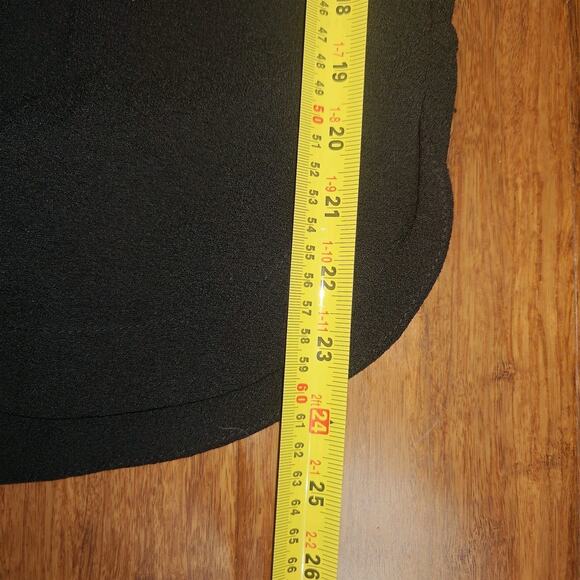 Bobeau Women M Black V Neck Pullover Crepe Short Sleeves Midi Dress Pockets NWT - Picture 10 of 11